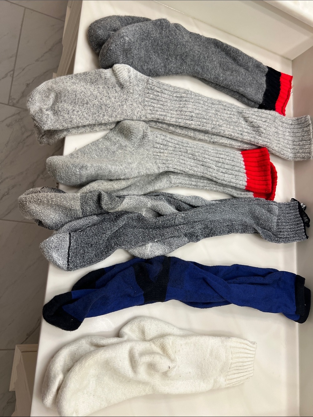 6 long warm ski/ snowboard socks